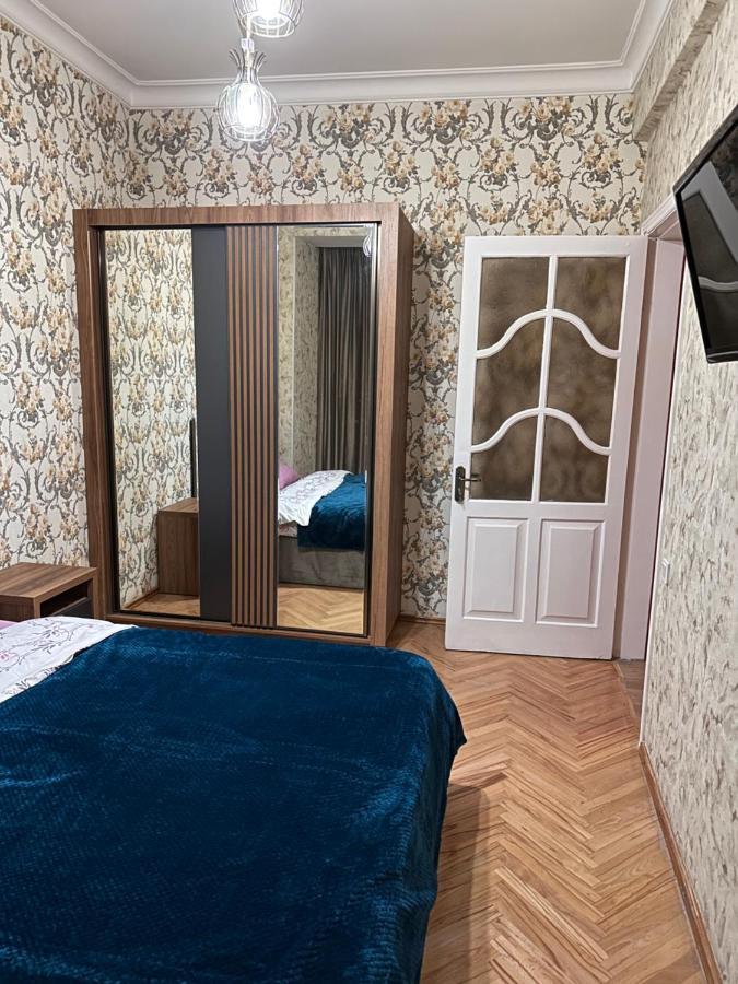 4 Bedroom Suite Apartment Ln Tbilisi City Exterior photo