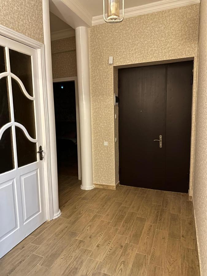 4 Bedroom Suite Apartment Ln Tbilisi City Exterior photo