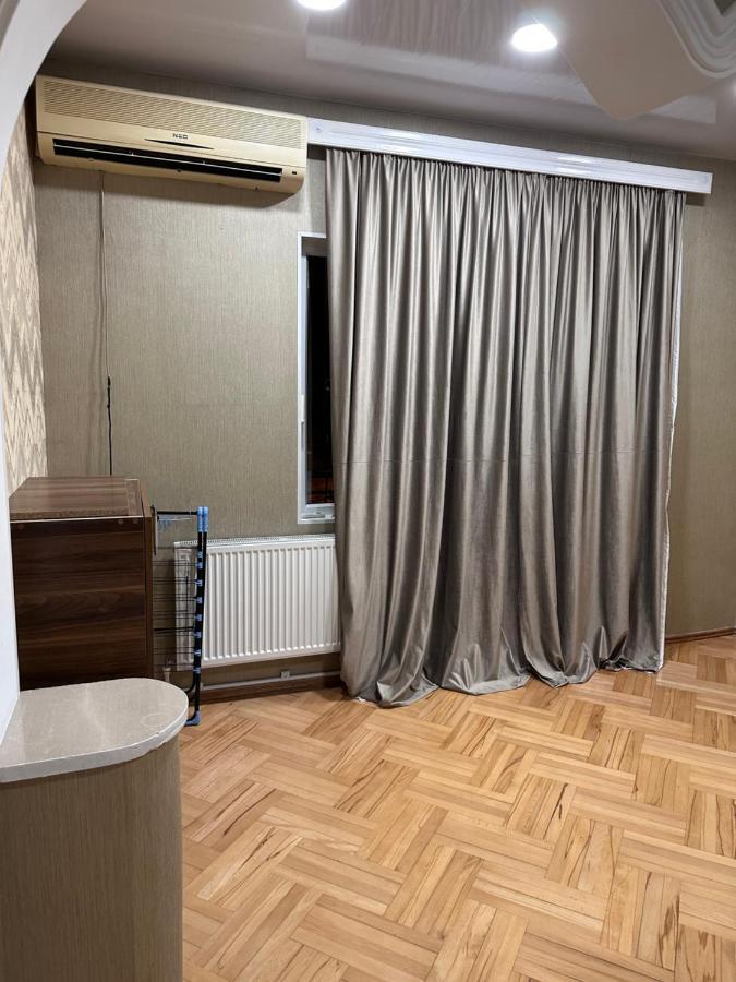 4 Bedroom Suite Apartment Ln Tbilisi City Exterior photo